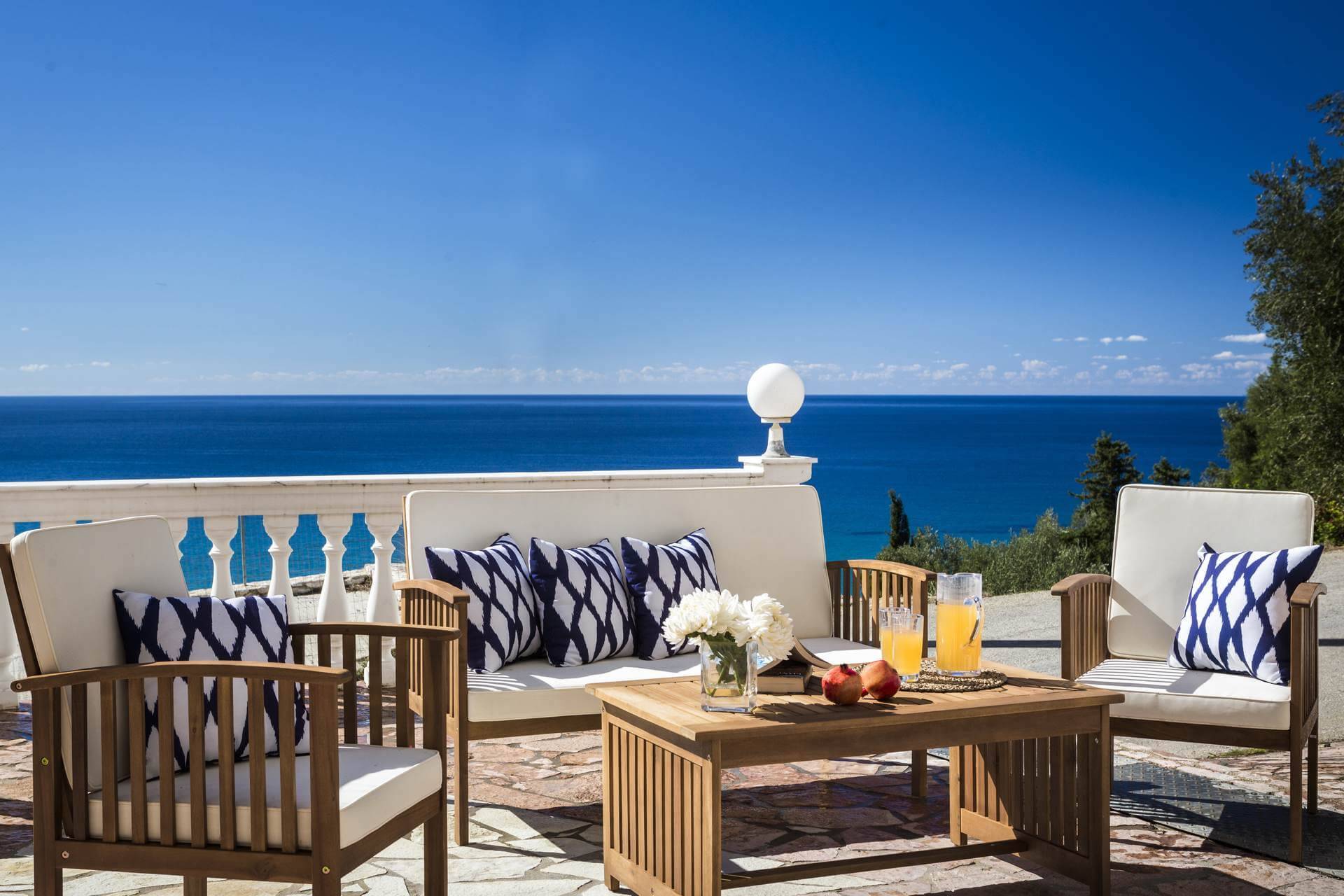 WELCOME TO CASA LEONE